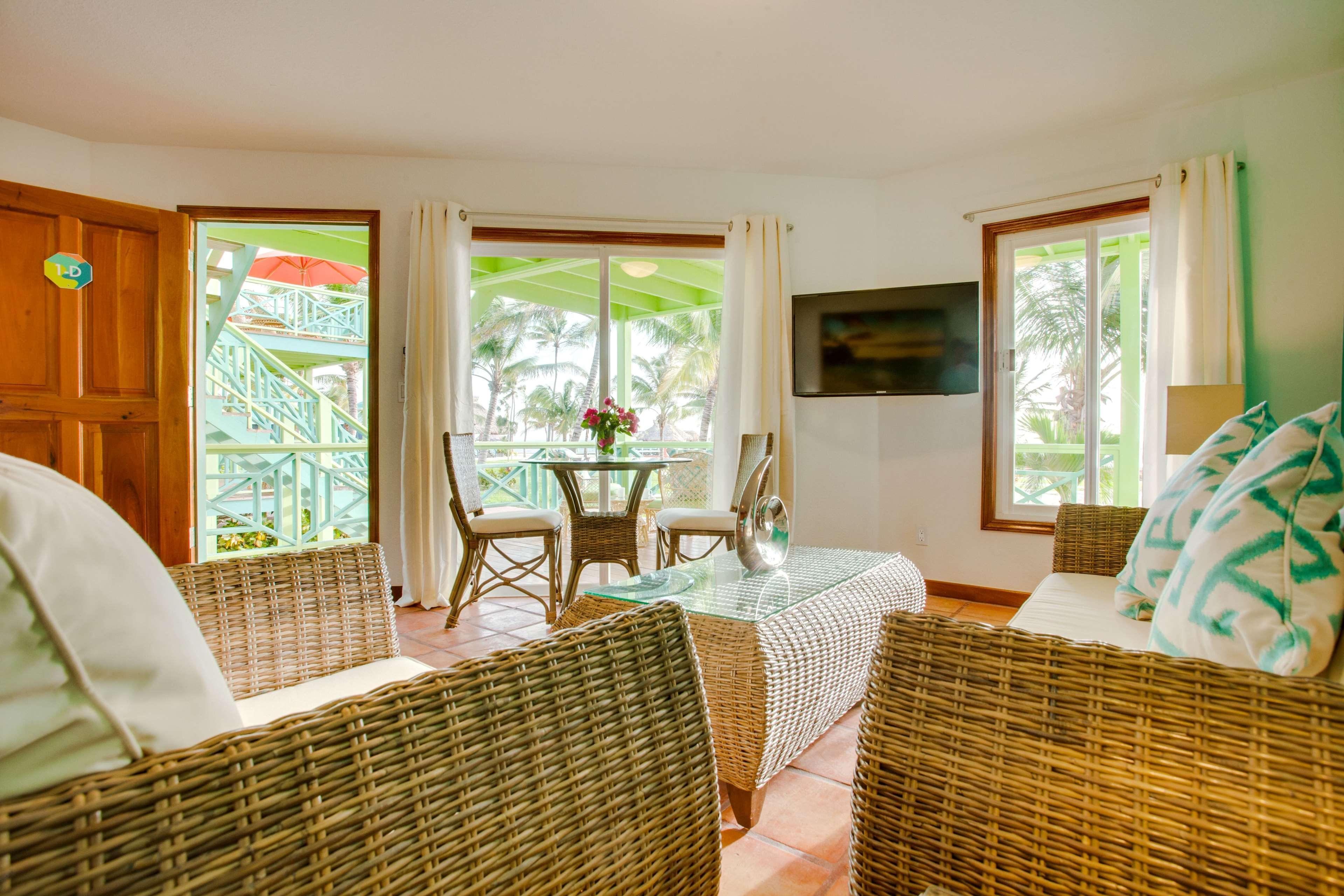 Costa Blu Beach Resort, Trademark Collection By Wyndham (Adults Only) San Pedro  Buitenkant foto