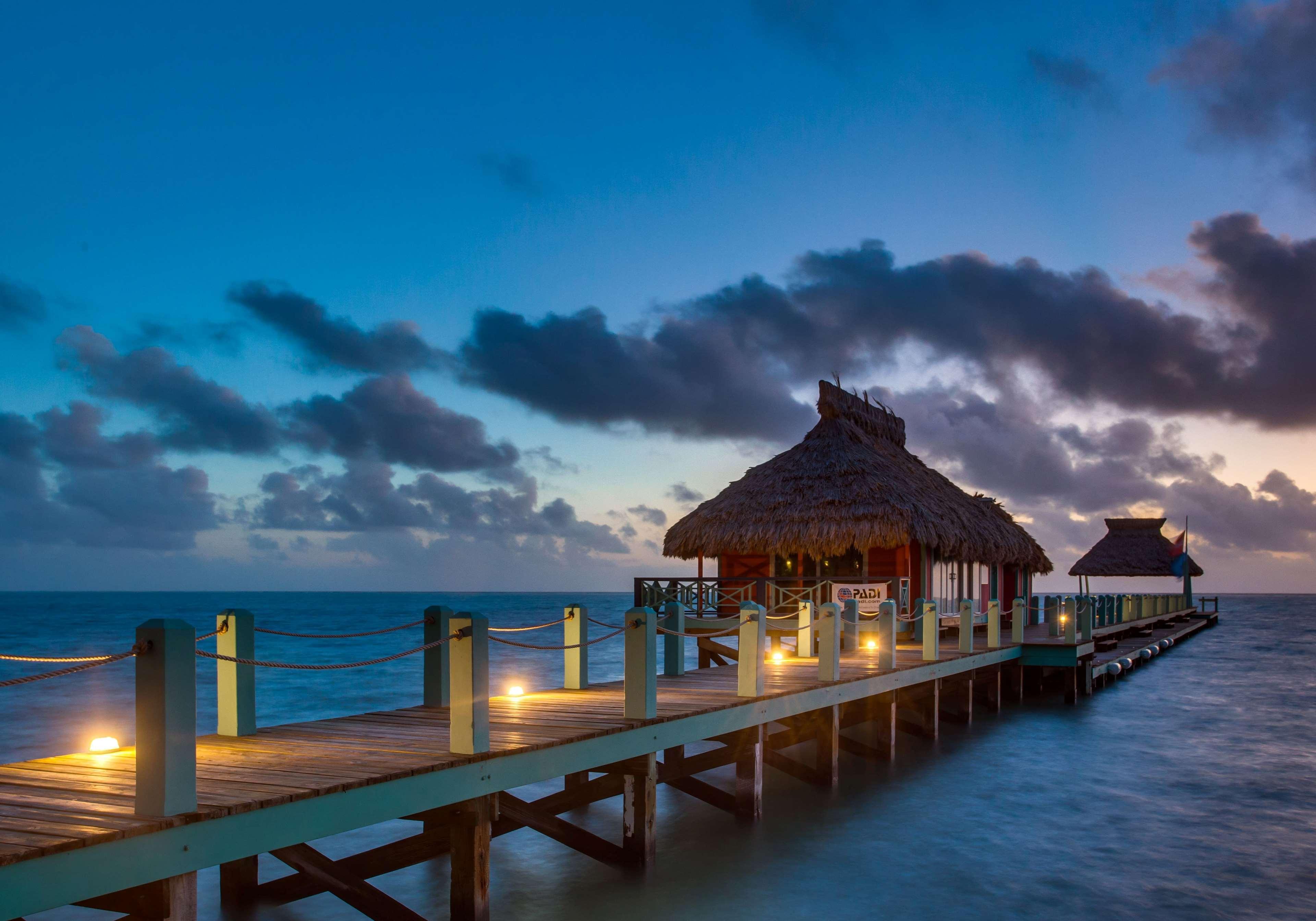 Costa Blu Beach Resort, Trademark Collection By Wyndham (Adults Only) San Pedro  Buitenkant foto