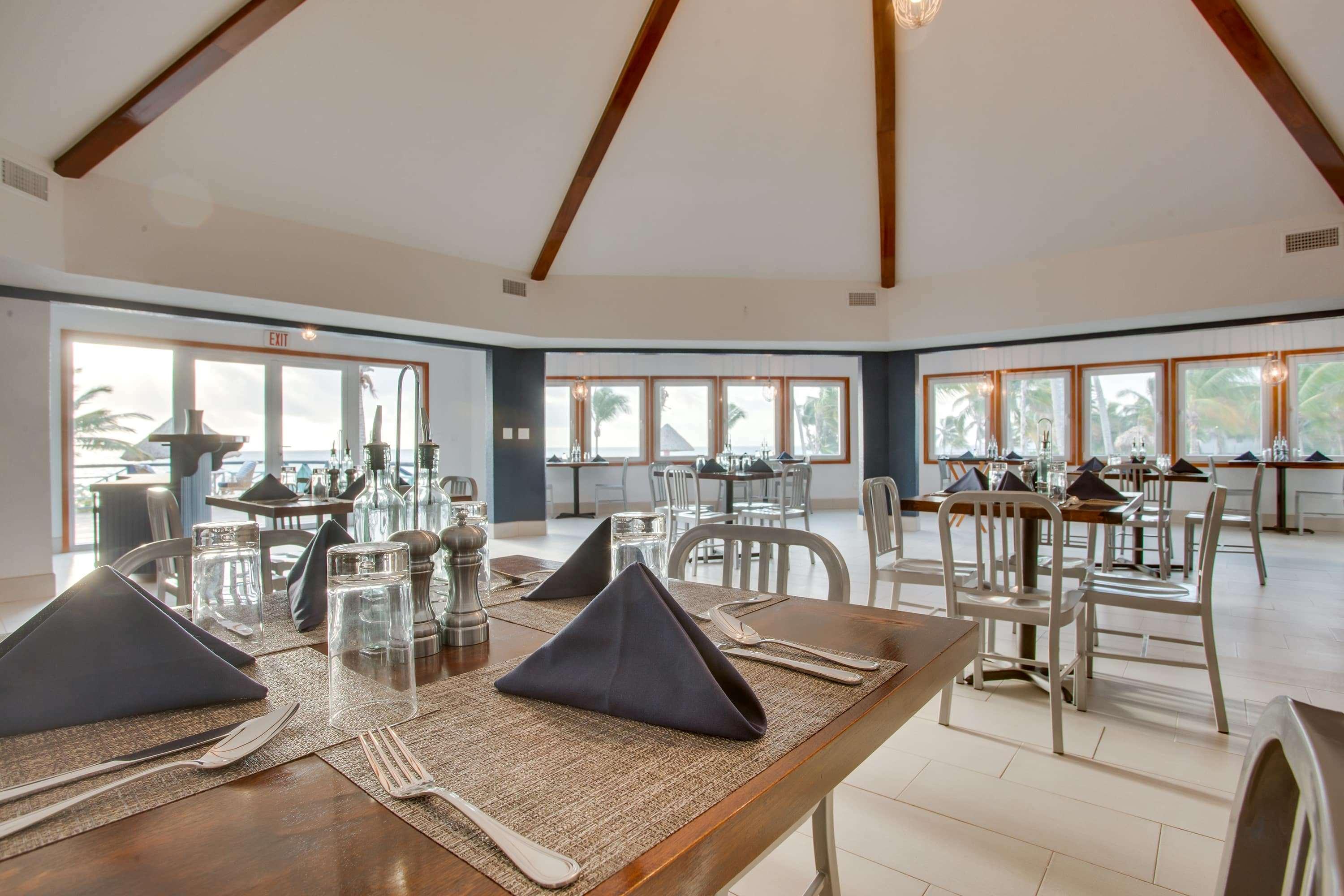Costa Blu Beach Resort, Trademark Collection By Wyndham (Adults Only) San Pedro  Buitenkant foto